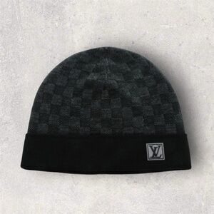 Louis Vuitton Petit Damier Wool Beanie Monogram Black